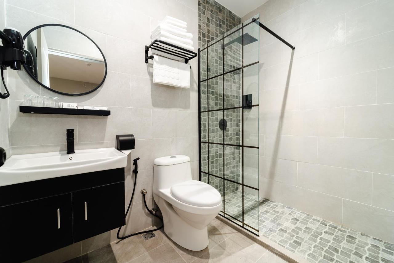 Svok Hotel Tawau Esterno foto